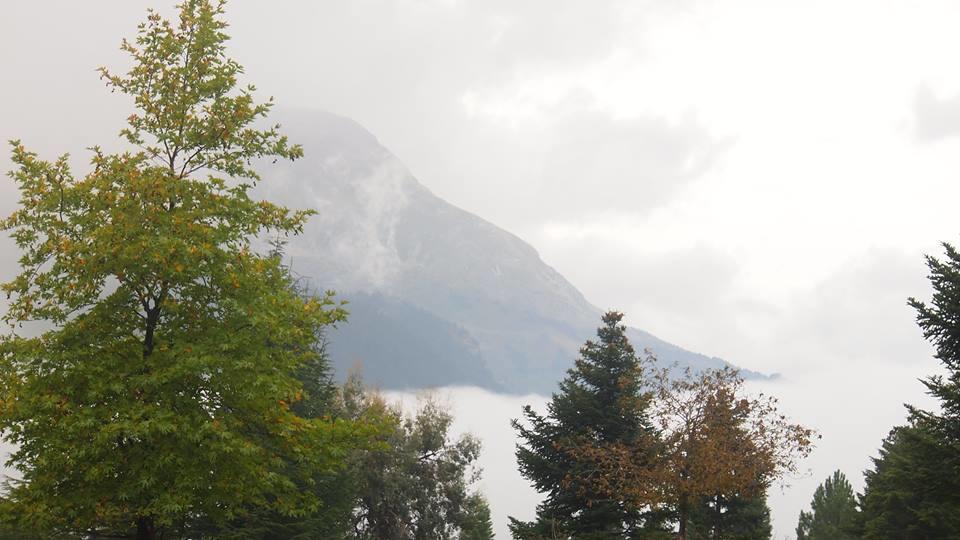 Livadaki Village Megali Kapsi Luaran gambar