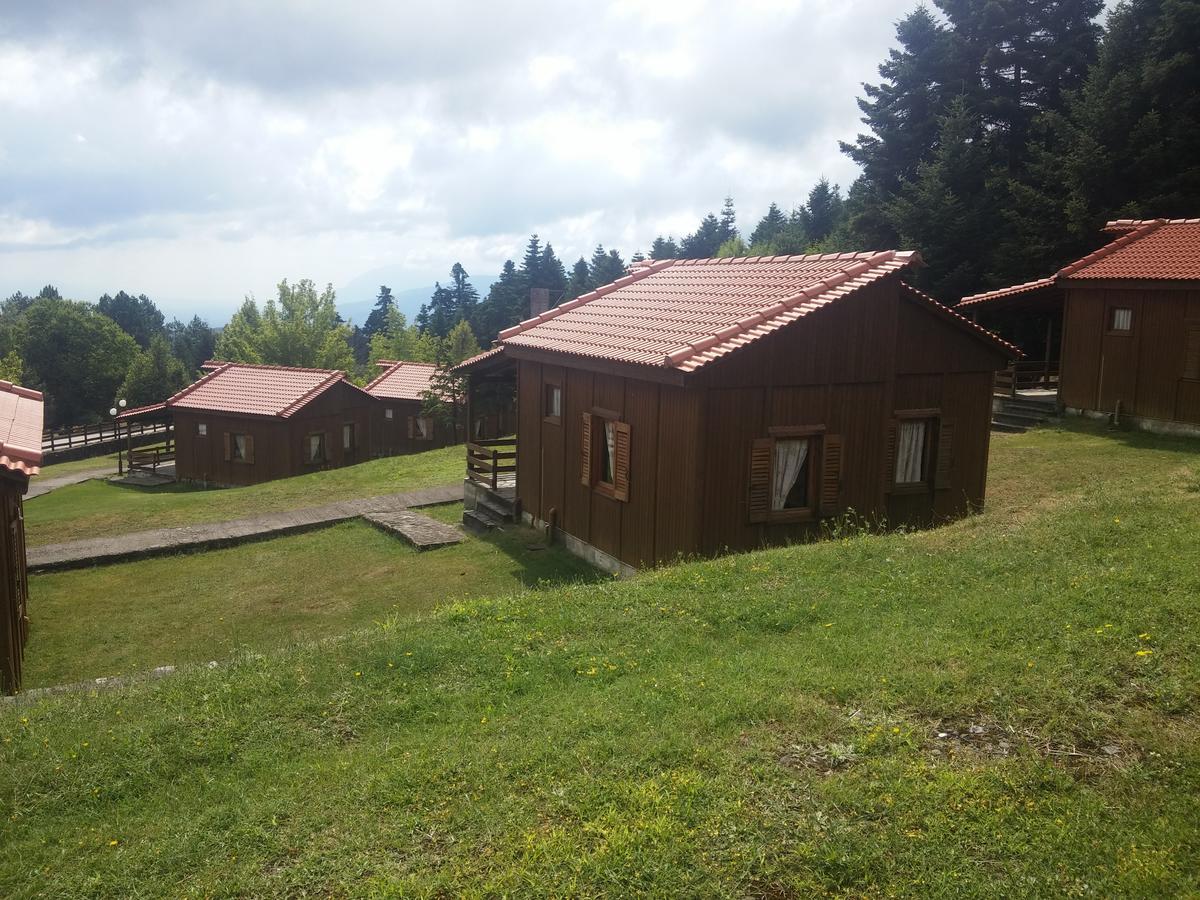 Livadaki Village Megali Kapsi Luaran gambar