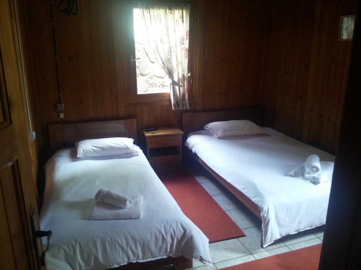 Livadaki Village Megali Kapsi Luaran gambar