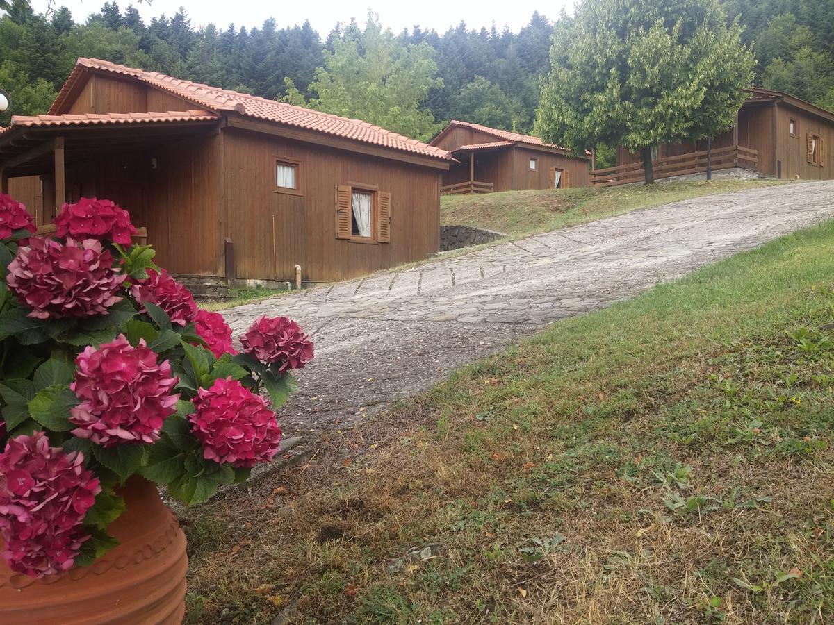 Livadaki Village Megali Kapsi Luaran gambar