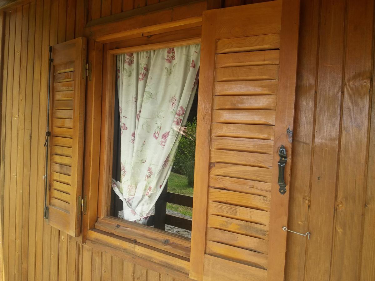 Livadaki Village Megali Kapsi Luaran gambar