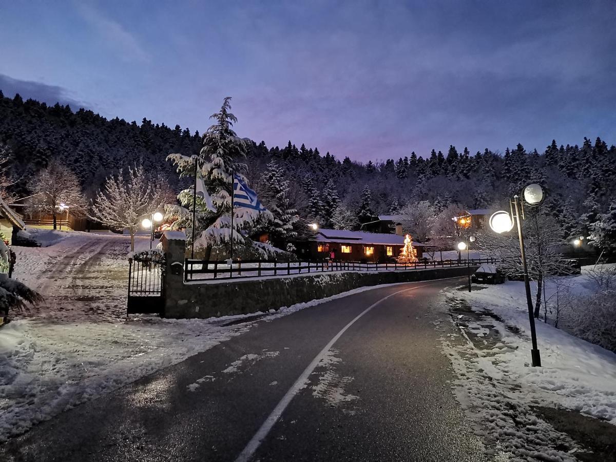 Livadaki Village Megali Kapsi Luaran gambar